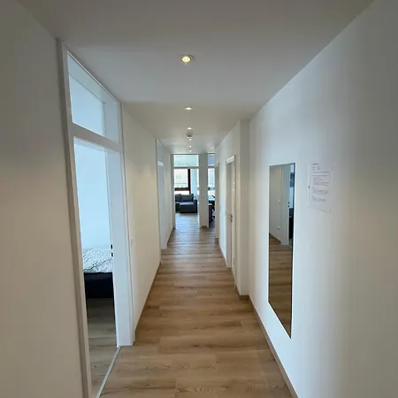 Modern 3-room With Big Living & Balcony Карлсруэ